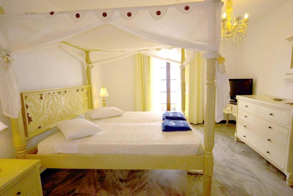 Karma Porto Paros Hotel Naousa  Exterior photo