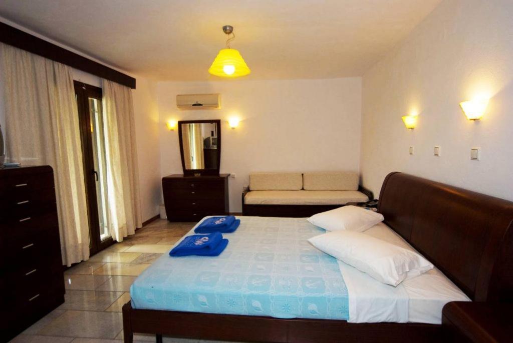 Karma Porto Paros Hotel Naousa  Exterior photo